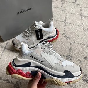 SOLD | Female Balenciaga Triple S